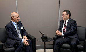 Президент Садыр Жапаров Ислам өнүктүрүү банкынын президенти Мухаммад Сулайман Аль Джассер менен жолугушту Президент Садыр Жапаров Ислам өнүктүрүү банкынын президенти Мухаммад Сулайман Аль Джассер менен жолугушту